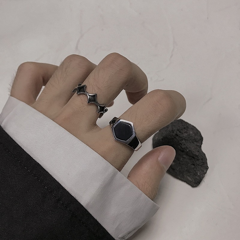 Cincin Heksagonal Warna Hitam Gaya Harajuku