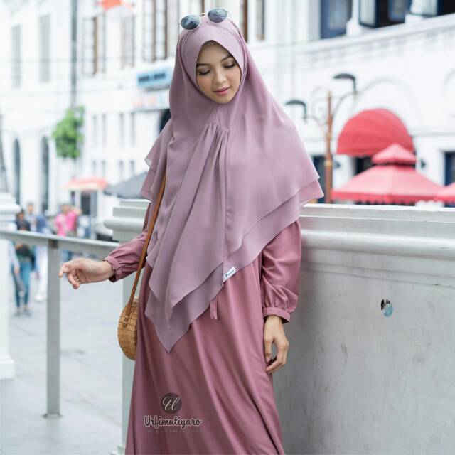 Yoana dress apricot