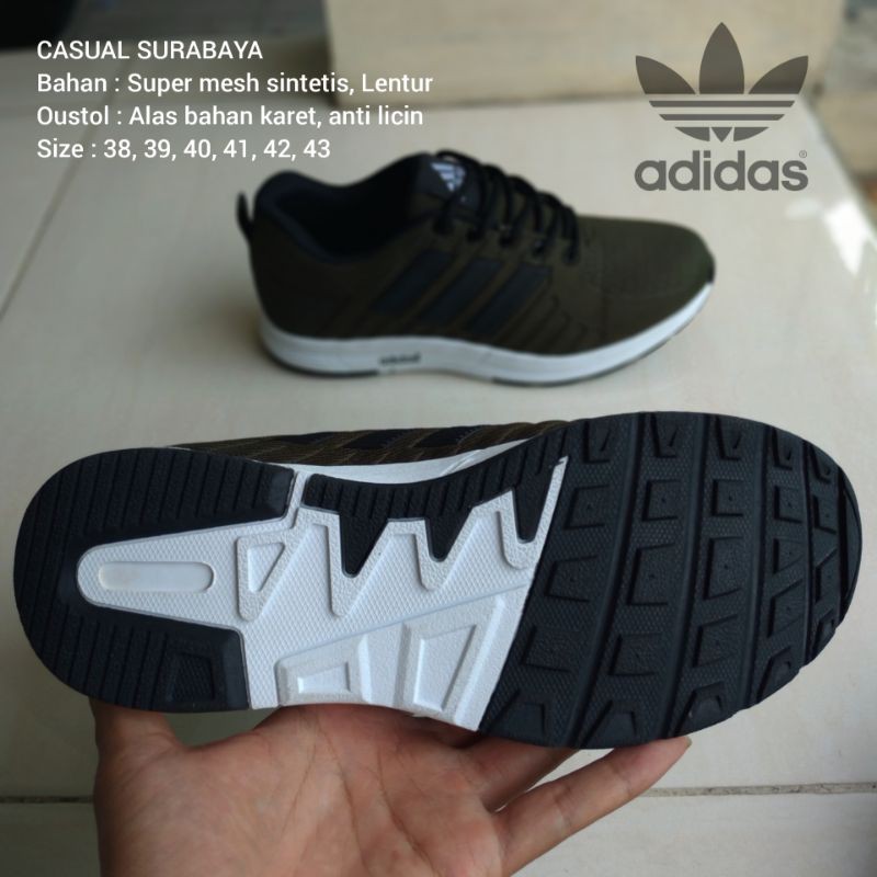 Sepatu Sneakers Adidas Army Spesial Edition 38 - 43