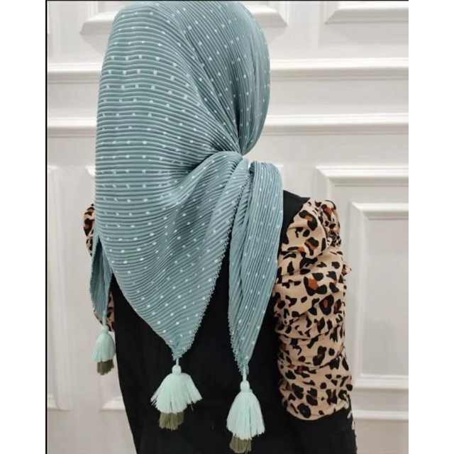 HIJAB/JILBAB SEGIEMPAT PLISKET JAMBUL POLKADOT  MODEL TERBARU