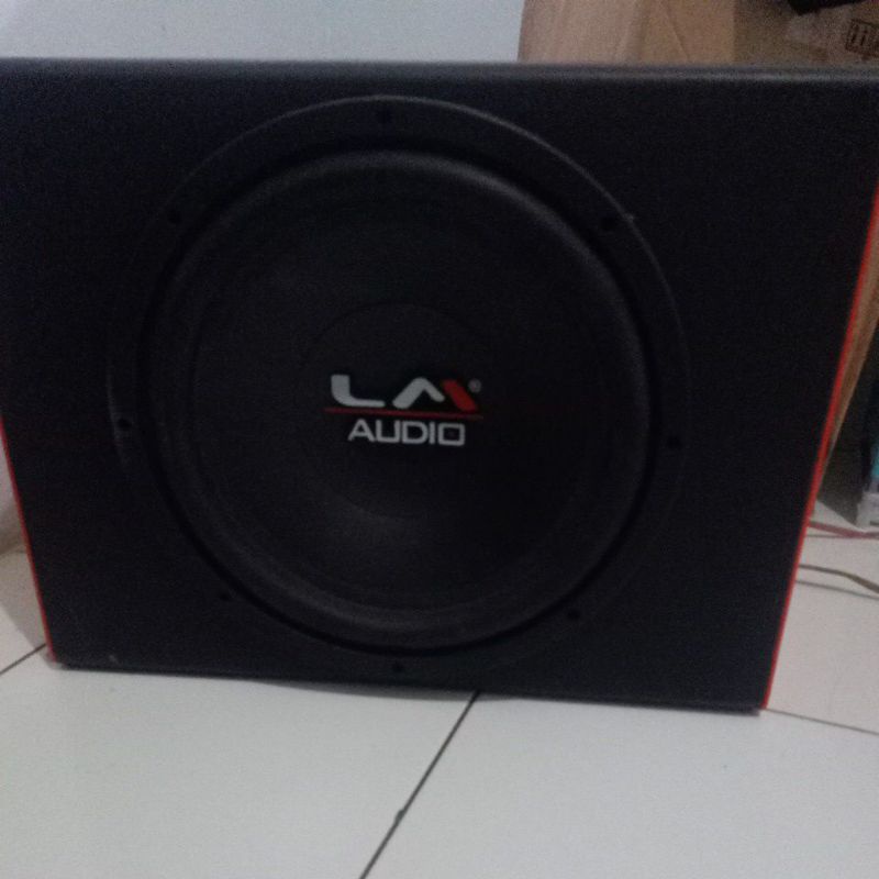 Subwoofer 12 Inch Speaker Mobil LM Audio Include Box