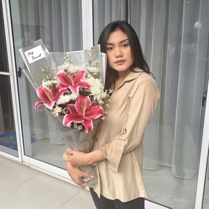 Lily Bouquet hand buket Lily aster hand bouquet Lily asli segar fresh flower