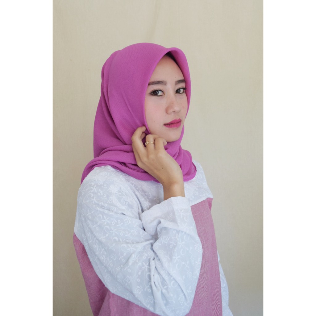 Hijab Segiempat Ceruti Diamond Skin PREMIUM