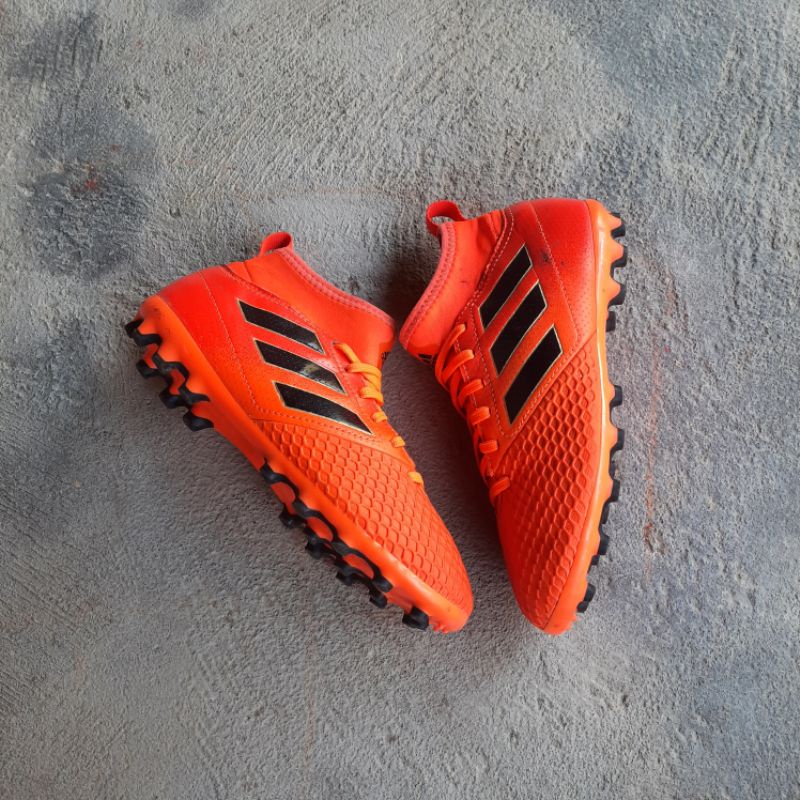 Sepatu sepakbola adidas/ sepatu adidas ace 17.3 fg jr / Sepatu Bola anak size 34(21cm)