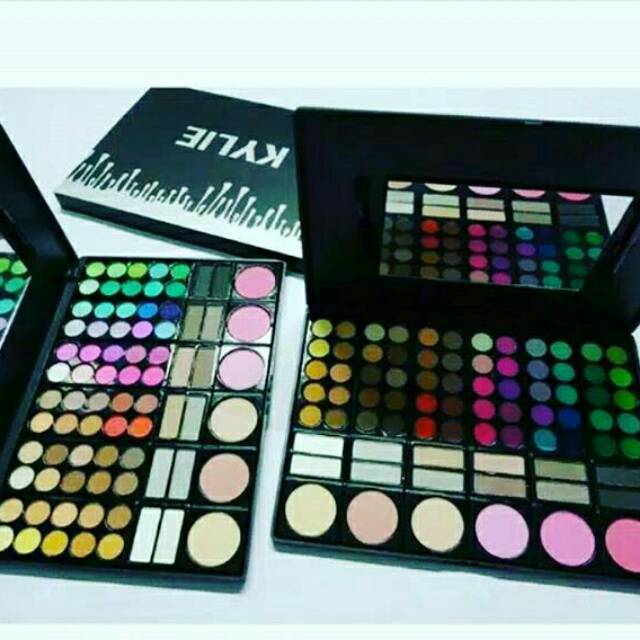 KYLLE PALLETE 78 COLOUR PROFESIONAL/ EYESHADOW