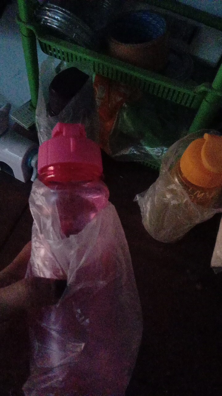 New Flip My Bottle - Botol Minum Clip Up Hitam
