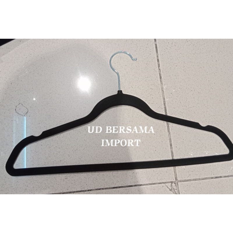 Kris Set Hanger Plastik 24pcs Gantungan Baju