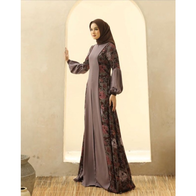 Laura Dress by Madeira