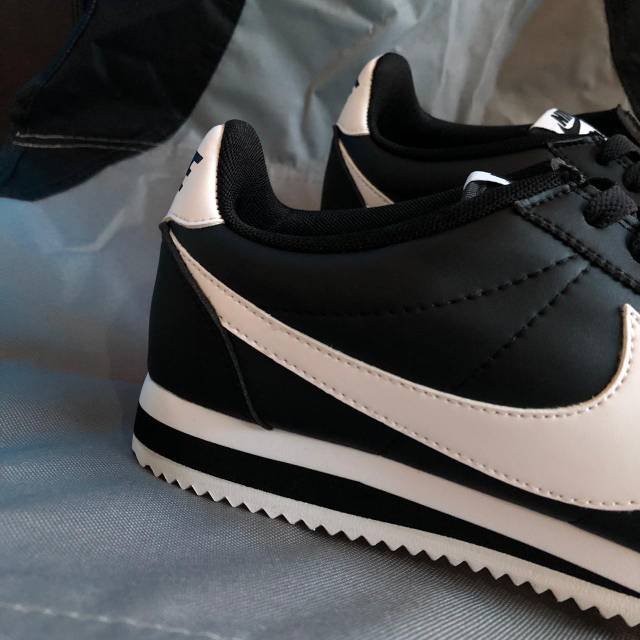 NIKE CORTEZ CLASSIC LEATHER BLACK WHITE ORIGINAL