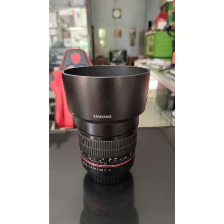 Lensa samyang 85mm f 1.4 canon ef