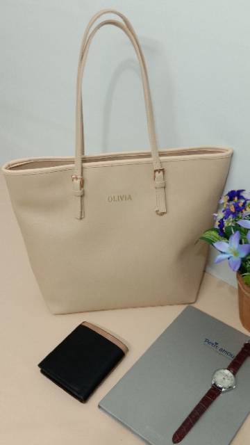 KUSHI BAG KREM/INITIAL BAG