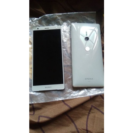 lcd+backdor sony xz2 au