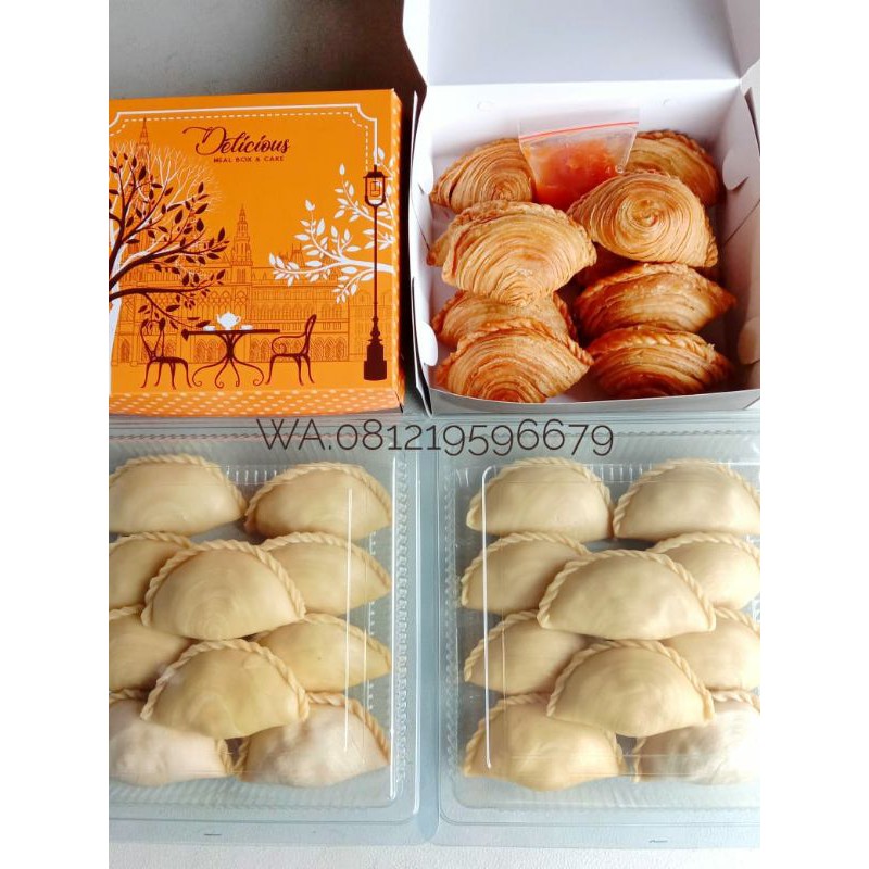 

RK12 PASTEL KRISPY / SPIRAL SINGAPORE FROZEN/BEKU plus saos sambel - (HALAL)