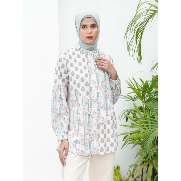 Saila Top Beige Aleza Label