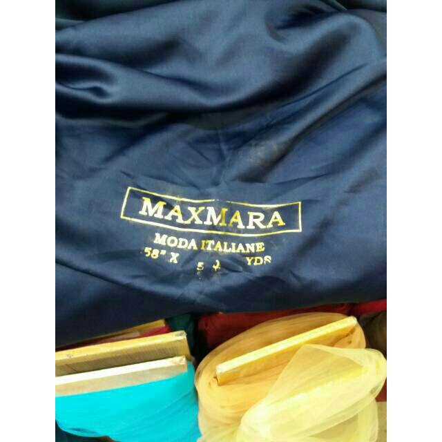 Kain Maxmara premium Polos bahan gamis,kerudungbahan furing