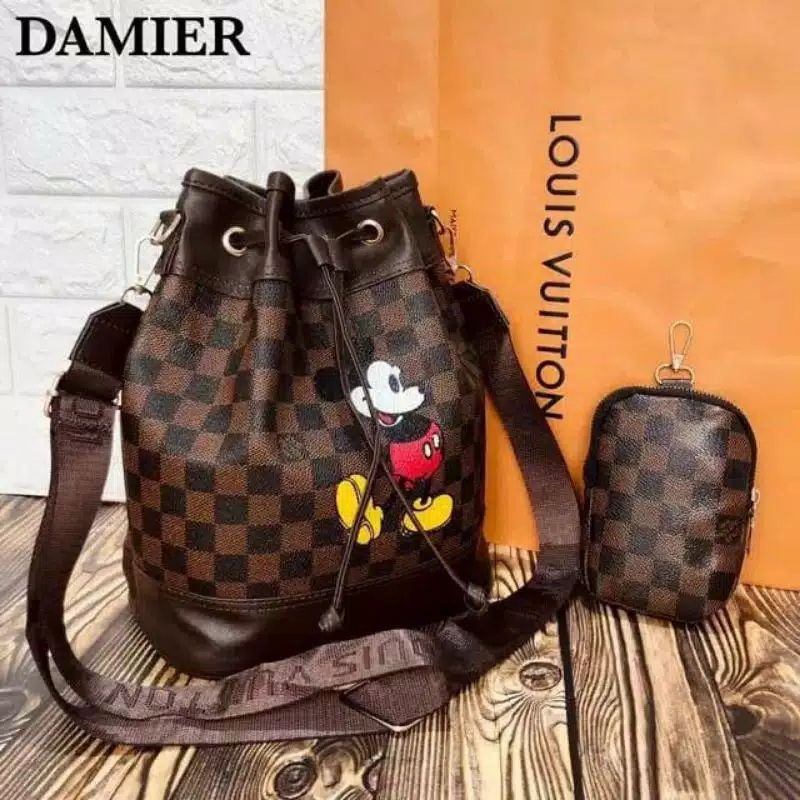 Tas Selempang Serut Mickey Mouse Bonus dompet HP Motif Kotak