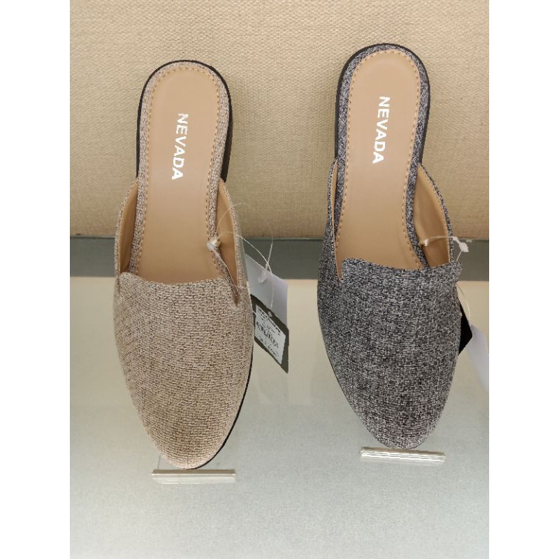 Nevada sepatu slip on