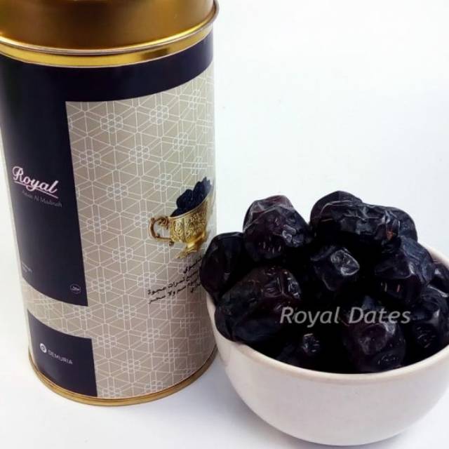 

Kurma Royal Ajwa Al-Madinah 330 gram