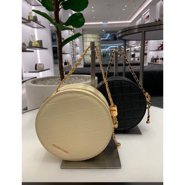 jastip Charles and Keith original store~01