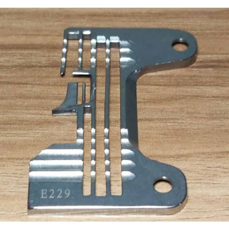 Plat Obras Mesin Obras Siruba 700K Benang 4