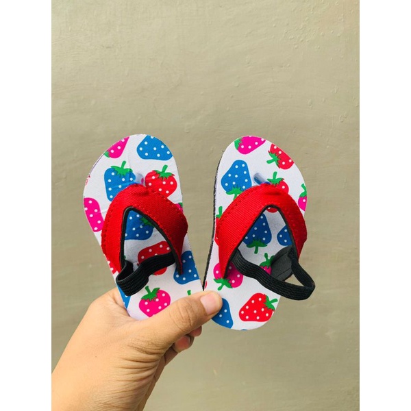 Sandal Anak Baby Tali Belakang Karakter Strawberry