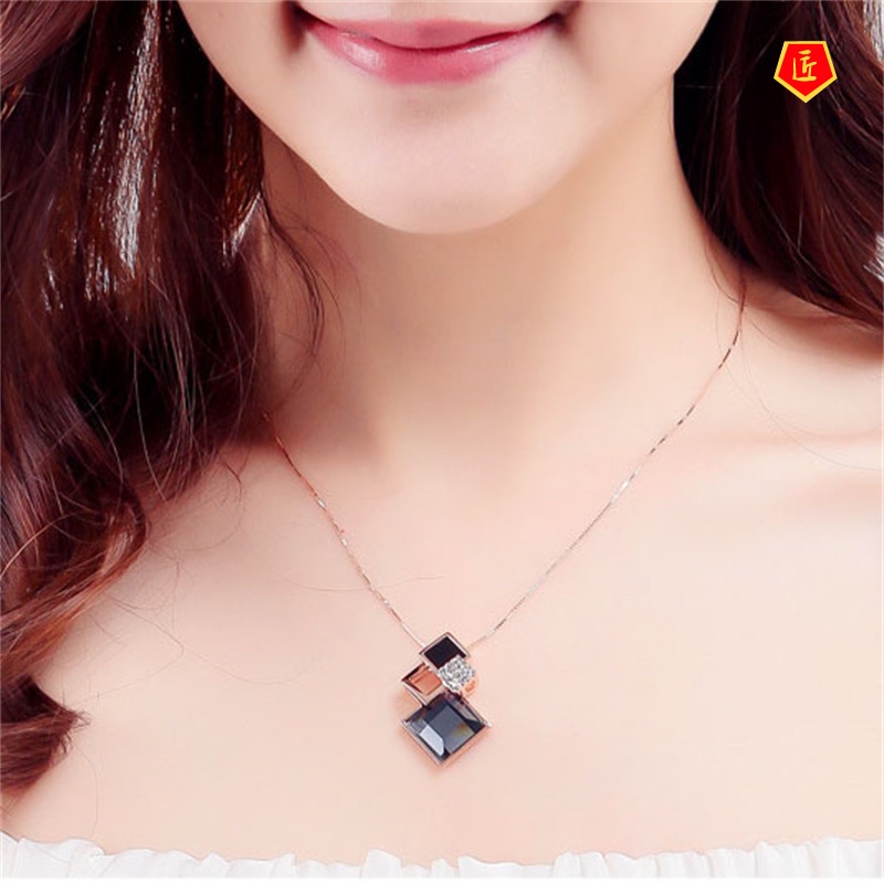 [Ready Stock]Simple Diamond Crystal Necklace for Women Temperament Fashion Trendy Pendant