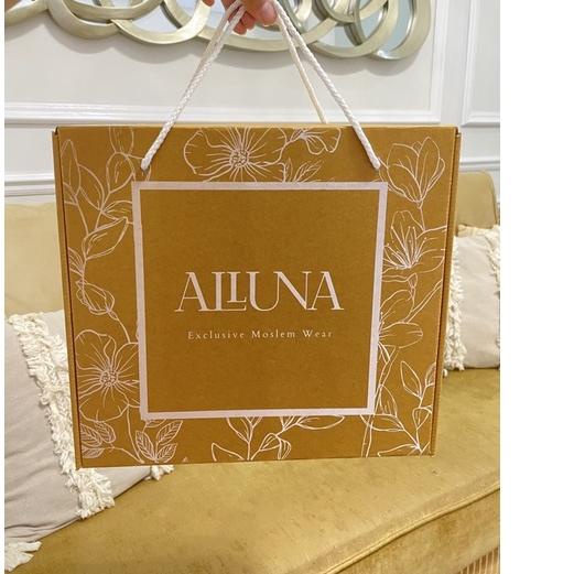 

⋅ Box Hampers Plus Gift Card Alluna !!