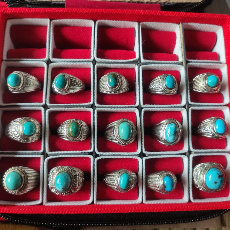 Cincin batu akik pirus persia sky blue size mini 100% natural estimasi dimensi 9x6 mm  (N)