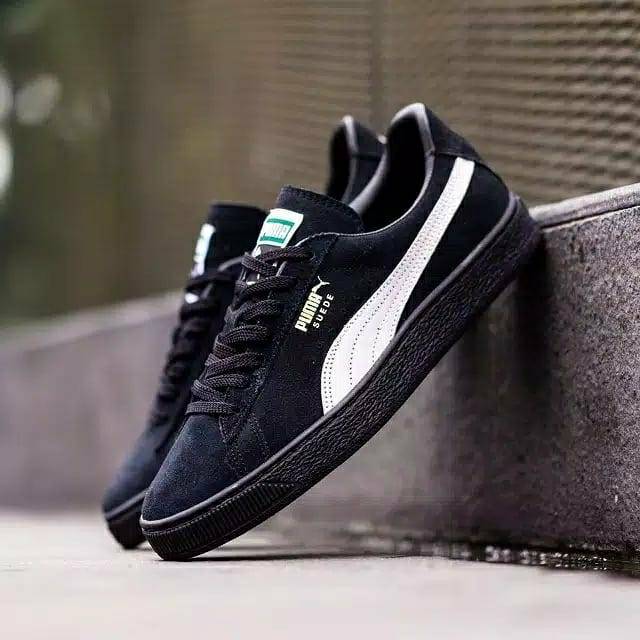 SEPATU SNEAKERS PUMA SUEDE CLASSIC "BLACK LIST WHITE"