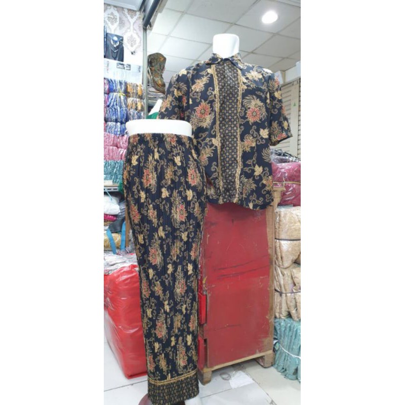 SET COUPLELAN BATIK PESTA/COUPLELAN BATIK WANITA PRIA