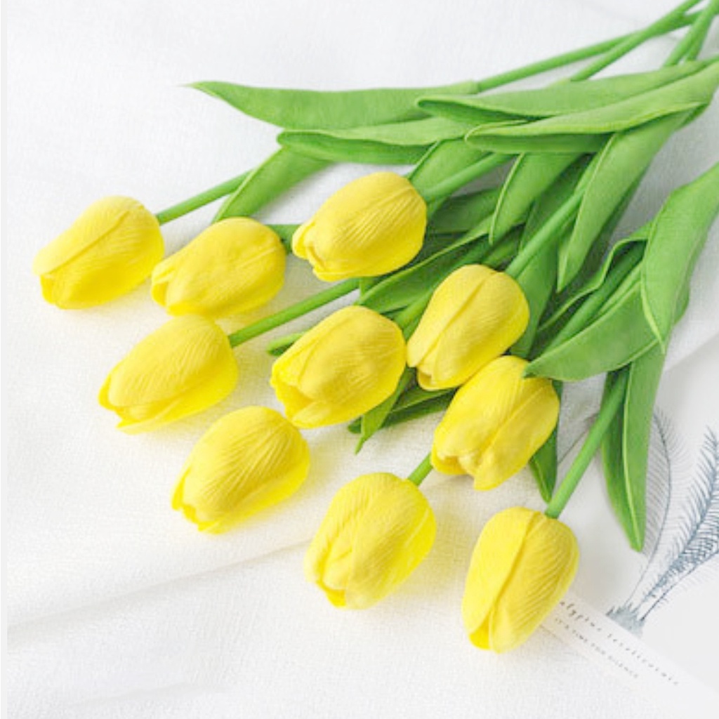 (12 PCS) Bunga Tulip Kuncup Artificial Bucket Lamaran Wedding Dekorasi Meja Ruangan Aesthetic AF65