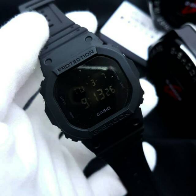 Jam tangan pria digital CASIO Gshock 7300264