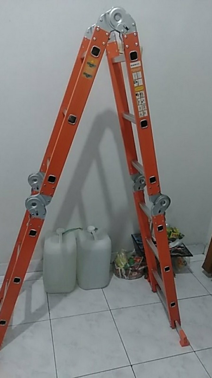 Tangga Bangunan Multifungsi / Multi Purpose Ladder blackfoot 3,47 M