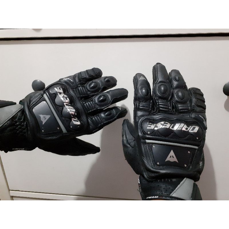 Second Like New "Dainese Glove"