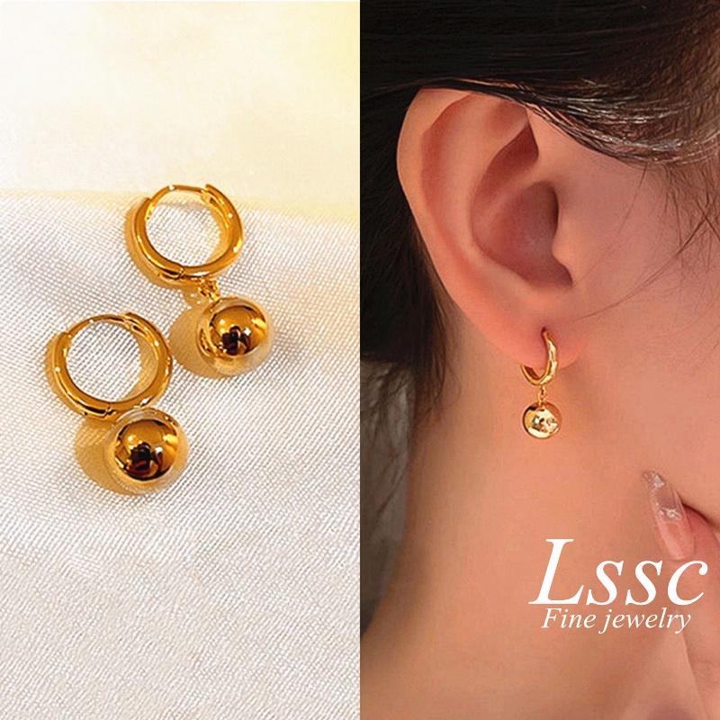 Anting Titanium Bola Keberuntungan Lapis Emas 18K Anti Karat Aksesoris Wanita Perhiasan Korea