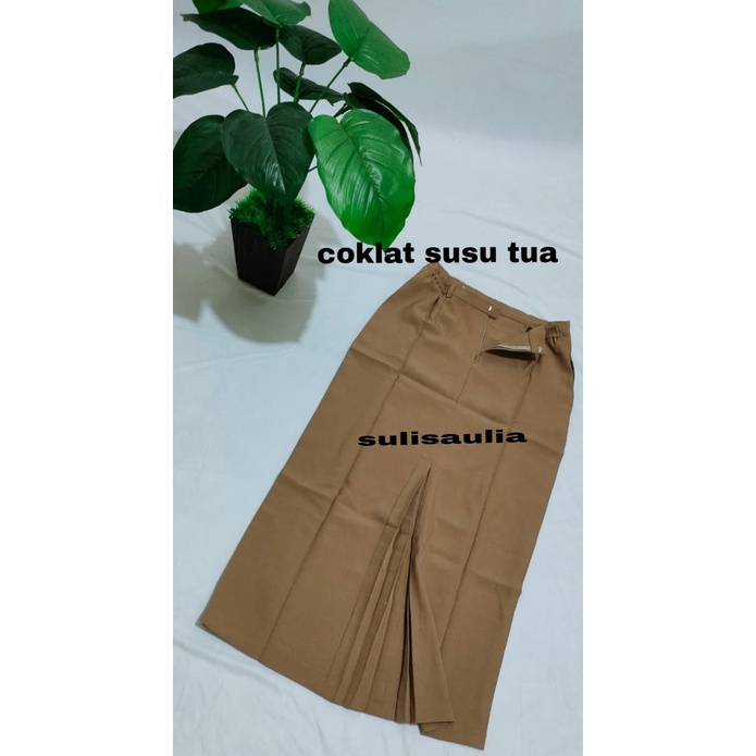 Rok Span Remple Belakang Bahan Import