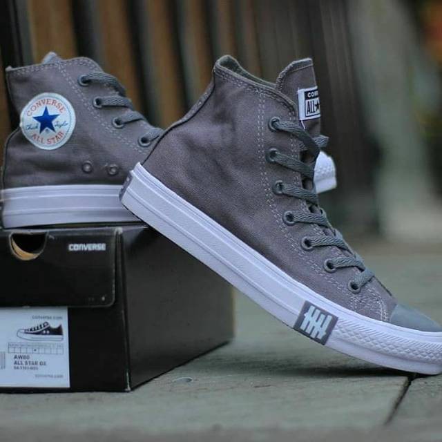 SEPATU CONVERSE22@ALL STAR CT II PETIR ABU  BOOTH TINGGI SUEDE/KANVAS SEPATU SNEAKERS PRIA & WANITA