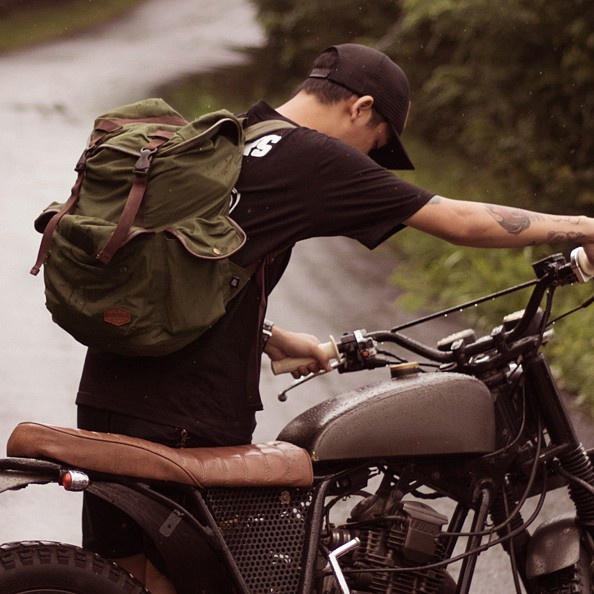 Tas Ransel Backpack Laptop Pria & Wanita Divinces Army Warrior