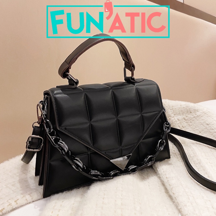 Funatic Tas Selempang Rantai Wanita Import Fashion Ikatan Cinta Uk23x7