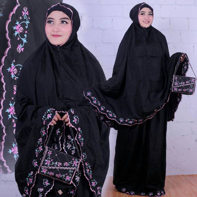 Mukenah parasut premium... kualitas butik, mukena hitam tebal dan besar kualitas premium butik
