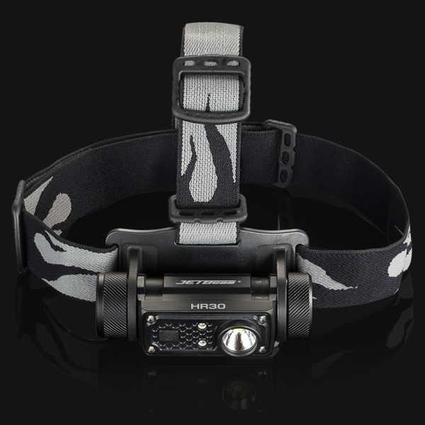 JETBeam HR30 Headlamp Senter LED SST40 N5 950 Lumens [Hitam]