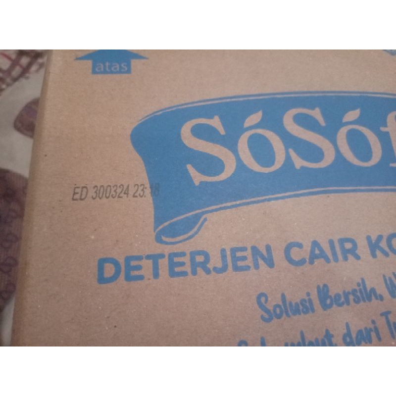 Sosoft Deterjen Cair 750mL