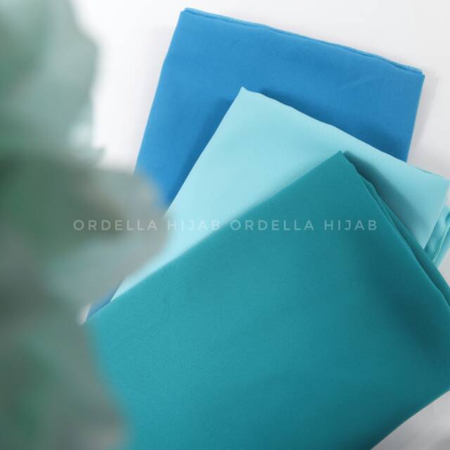 Jilbab wolfis syari / hijab wolfis jumbo / kerudung segi empat uk.130cm / kerudung jumbo polos