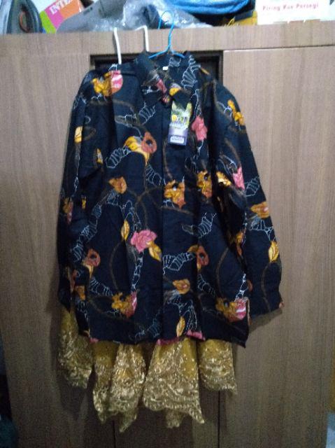 Couple Narendra Couple Batik Sarimbit Brukat