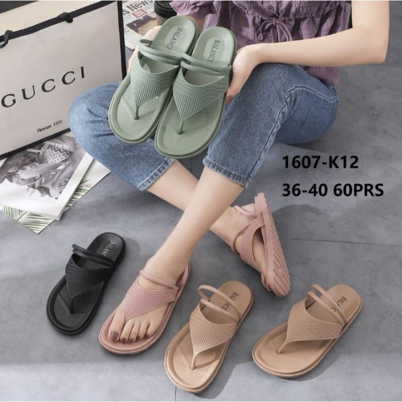 Sandal jelly wanita import / sandal jelly santai wanita / sandal karet wanita