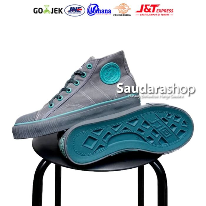 Sepatu Sneakers Pria  Sepatu Warrior Classic High Abu Tosca / Sepatu Warrior Abu2 [37-43]