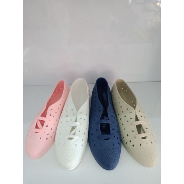 Sepatu Wanita Bata Original Bahan Karet