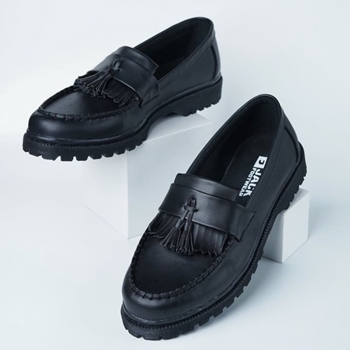 Sepatu Docmart Pria Loafers Casual Pria Kulit Formal Slip On Loafer - Ziggy Full Black