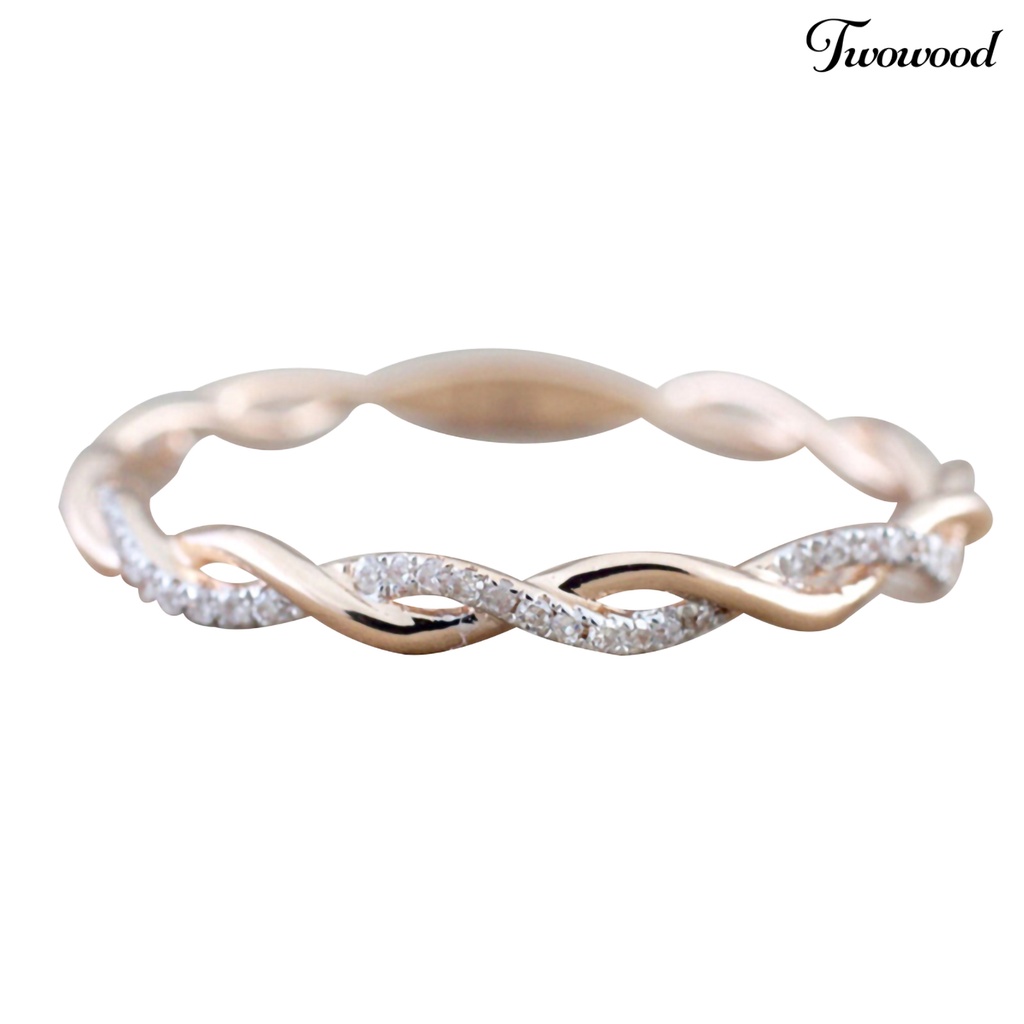 Cincin Bentuk Twisted Bahan Alloy Aksen Berlian Imitasi Untuk Wanita