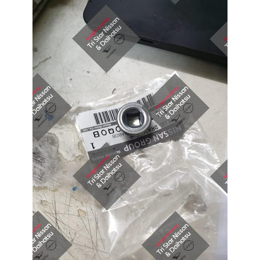 ORIGINAL baut pembuangan oli tap oli transmisi nissan march